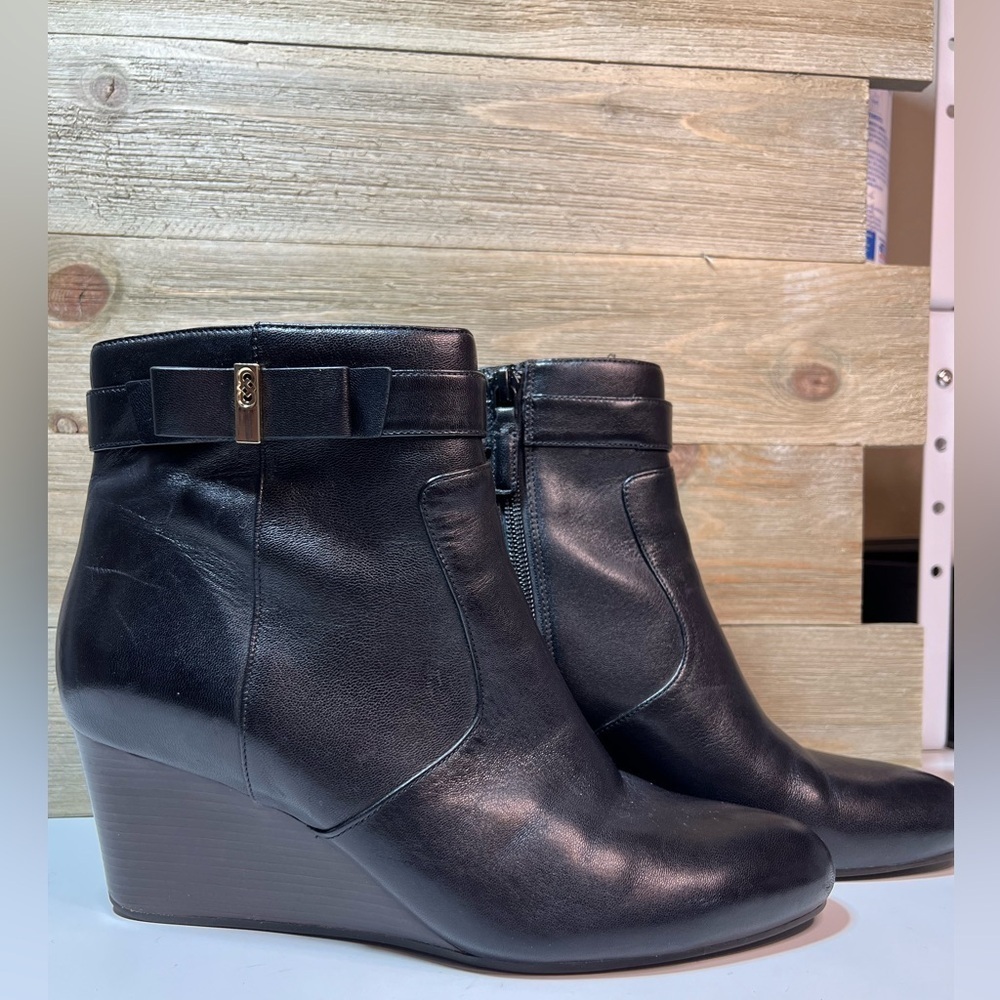 Cole Haan Boots Shoes Womens 8.5 Ankle Booties Wedge W03974 side Zipper